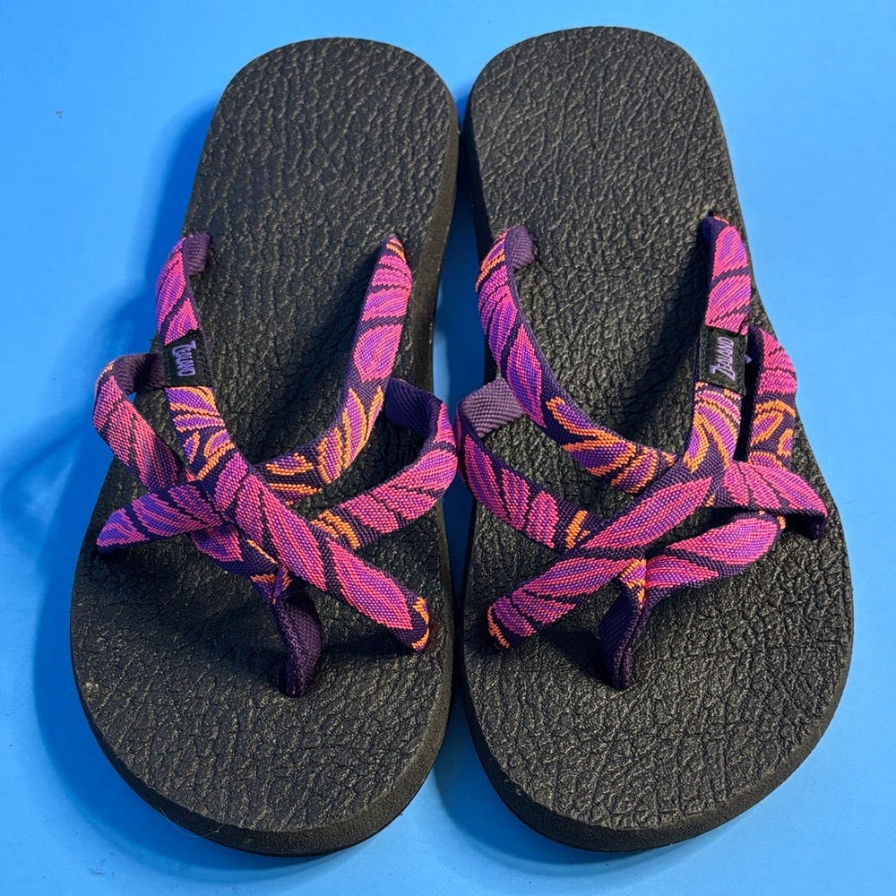Zealand Colorful Women's Strappy Sandals Sz 7-8 EUC